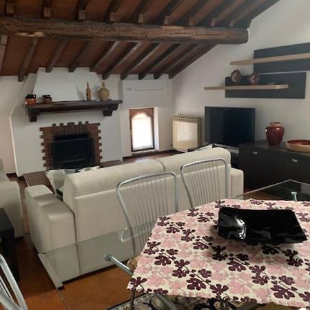 Daisy House: Nice Attic In The Historical Center Salò Buitenkant foto
